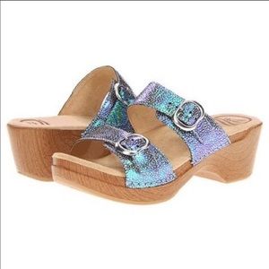 DANSKO Sophie Shagreen Buckle Clog Sandal Mermaid Size 41/10.5